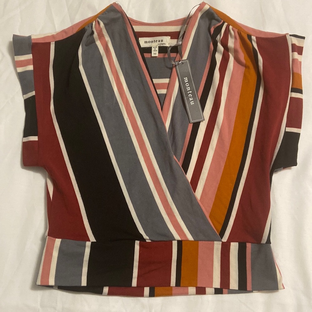 Striped v top